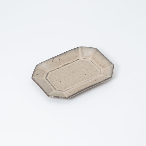 fru Octagonal Plate 18.5cm Shiitake
