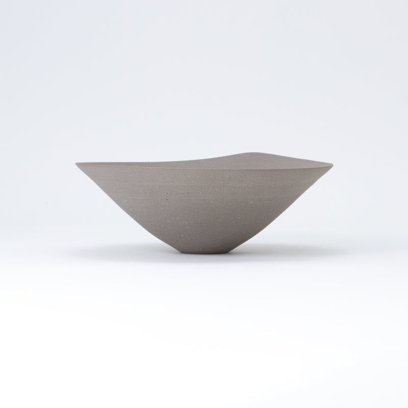 Bisui Ishikawa Folded Rim Bowl 21cm Yakishime (unglazed)