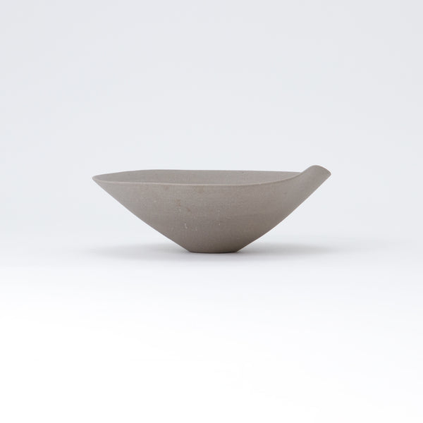 Bisui Ishikawa Folded Rim Bowl 16cm Yakishime (unglazed)