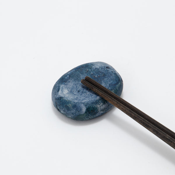 Ayoo Chopstick Rest #13