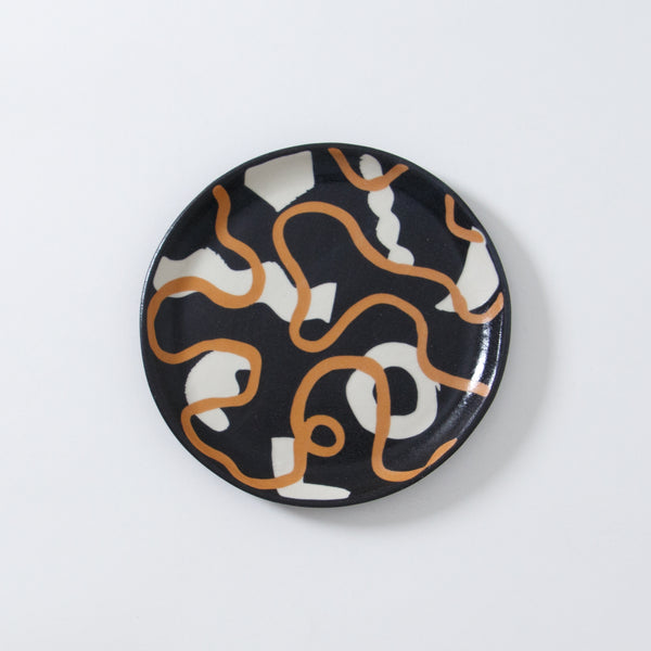 Reiko Egawa Plate S Black