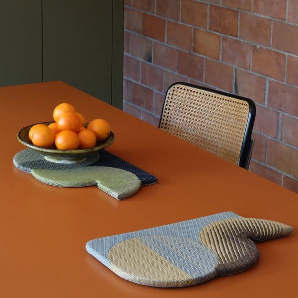 "STUDIO THE BLUE BOY" Wavy Gradient Tatami (mini) - Original