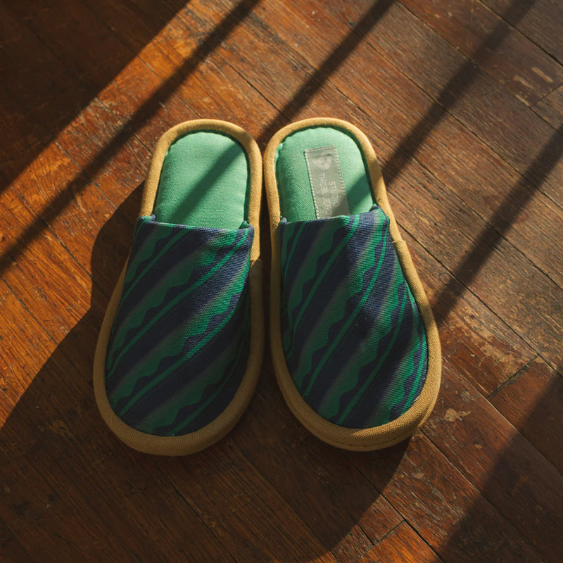 "STUDIO THE BLUE BOY" Canvas Home Shoes - Waterfall cascade