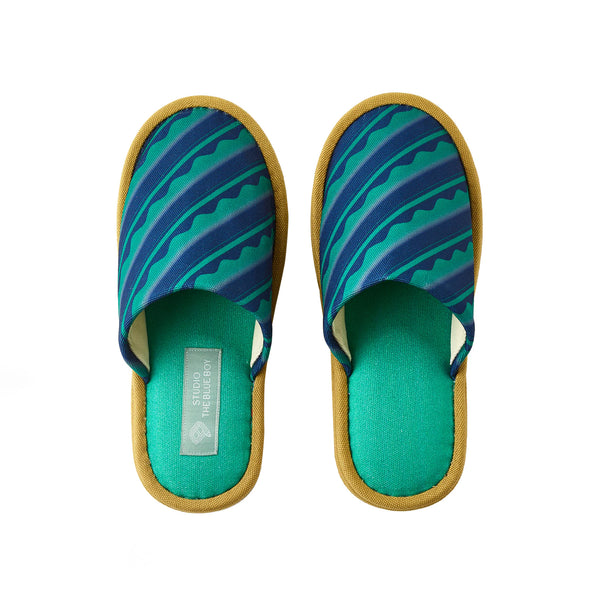"STUDIO THE BLUE BOY" Canvas Home Shoes - Waterfall cascade