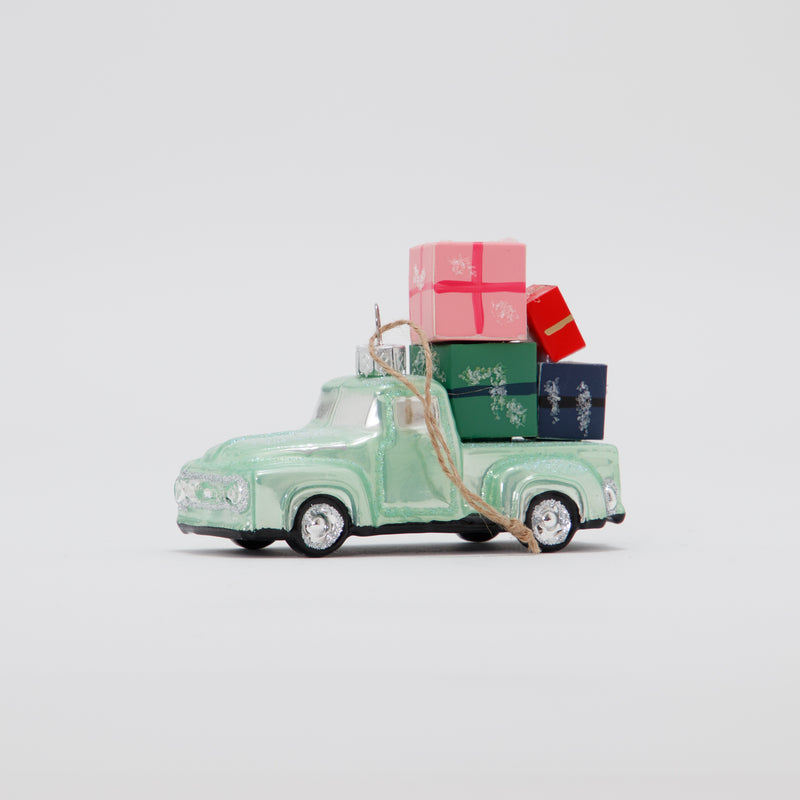 Christmas Ornament Countryside Truck #03