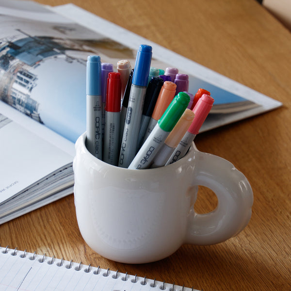 Gaston Mug Bone (gloss)