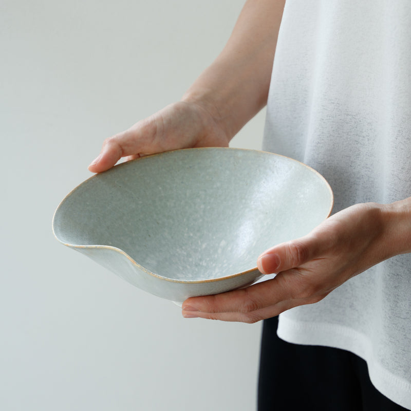 Bisui Ishikawa Folded Rim Bowl 20cm Asagiri