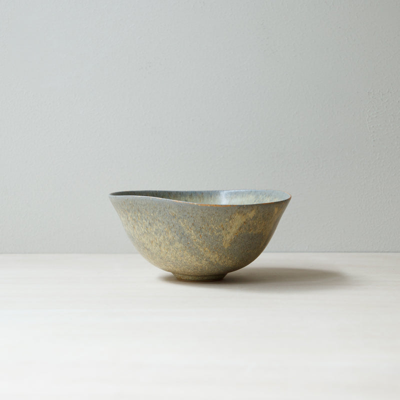 Bisui Ishikawa Bowl 15cm Tsutsumigusa