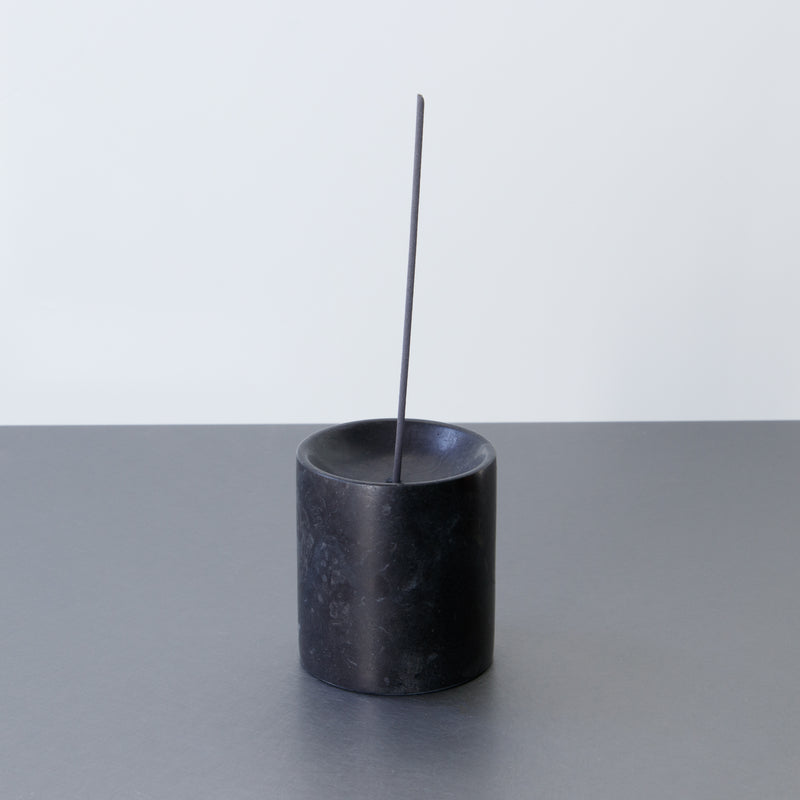 GF&CO. Marble Incense Stand Black (Short)