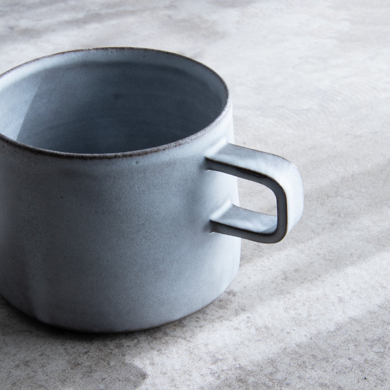 atelier epiney Low Mug Cup Frozen White